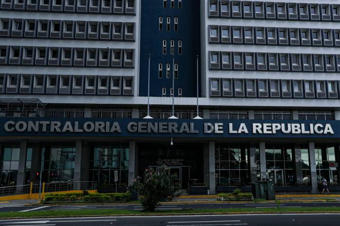 La Contraloría ofreció disculpas y aseguró que reforzará medidas de seguridad para evitar nuevos ataques.