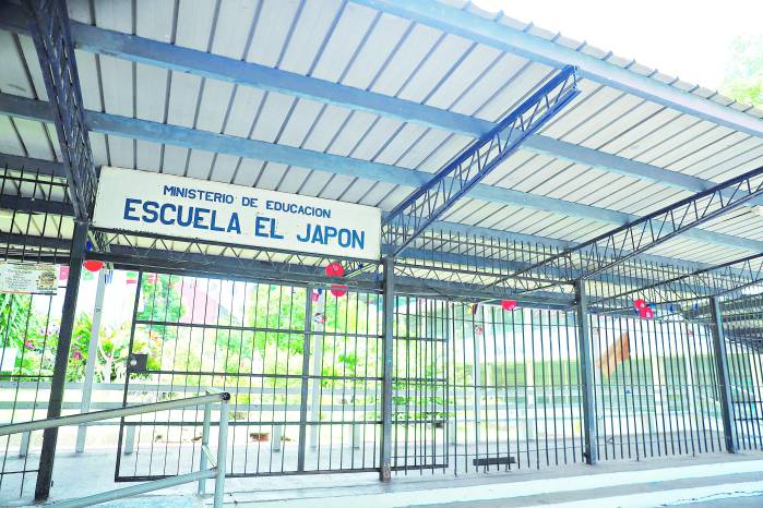 La Escuela Bilingüe El Japón suspendió clases y recibirá apoyo psicológico tras el asesinato de una de sus alumnas.