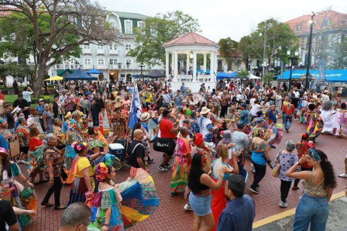 Imagen del Casco Peatonal donde la cultura y la tradición converge a plenitud.