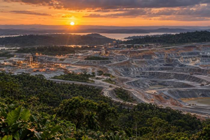 El gremio empresarial pide información independiente y transparente para evaluar el futuro del sitio minero y determinar las condiciones de una eventual negociación.