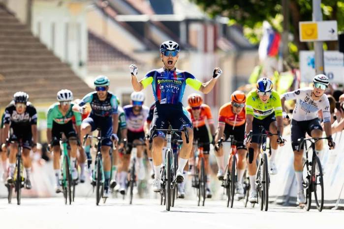 El ciclista serbio, Dušan Rajović.