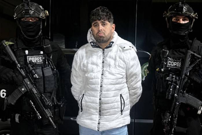 Luis Saúl Pérez Nieto, alias ‘Páez’ o ‘Nairobi’, coordinaba redes de extorsión y tráfico de armas para el Tren de Aragua.