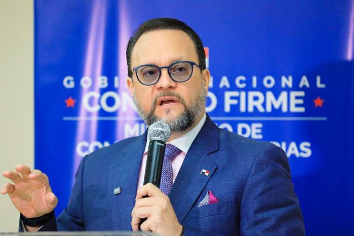 Moltó recordó que desde diciembre de 2023 el costo acumulado del mantenimiento supera los 360 millones de dólares.