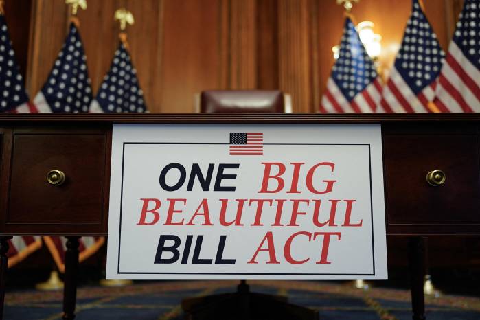 El Congreso aprobó la “One Big Beautiful Bill”, a pesar de las dudas en su partido sobre un texto que inflaría la deuda nacional y supondría un ataque histórico a la red de seguridad social.