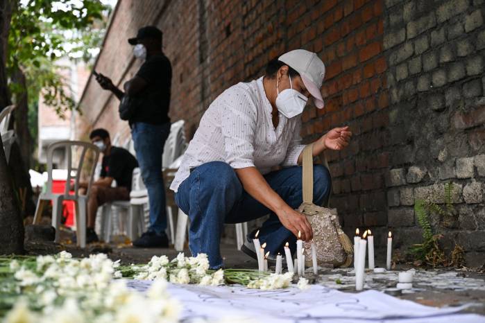El terremoto no solo destruyó viviendas e infraestructuras: también dejó miedo, angustia y profundas heridas emocionales entre quienes sobrevivieron.