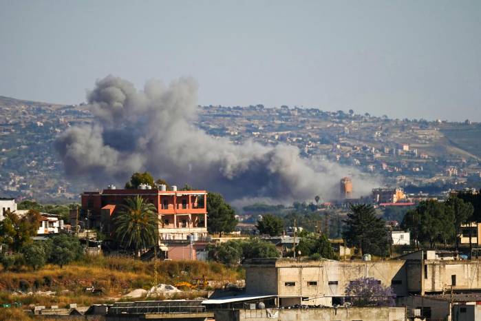 Israel mantuvo operaciones militares en el sur del Líbano pese a la extensión del acuerdo de cese de hostilidades negociado con mediación estadounidense.