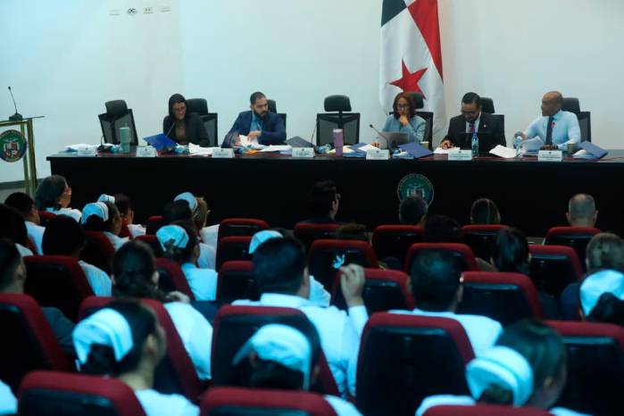 Asamblea cita al director de Aseo por manejo de residuos