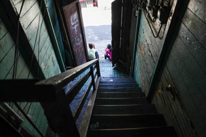 Los residentes de la casa comunal 12-45 no recibieron opciones para su reubicación en un principio.