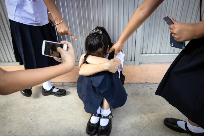 Violencia escolar y convivencia en paz