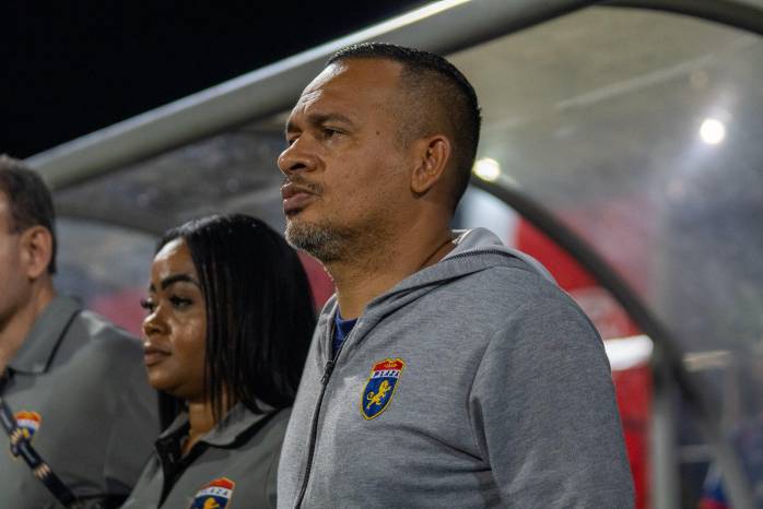 El entrenador del Plaza Amador, Mario Méndez.