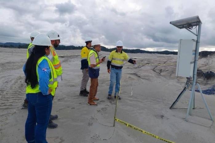 Según la información técnica presentada durante la inspección, la Instalación de Manejo de Relaves se mantiene estable.