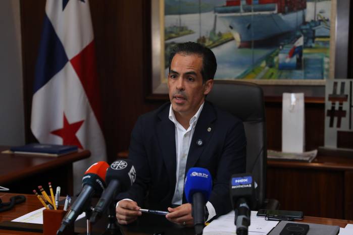 Aurelio Barría, presidente de la CCIAP, quien comentó a medios locales algunos de los temas estratégicos de la economía panameña.