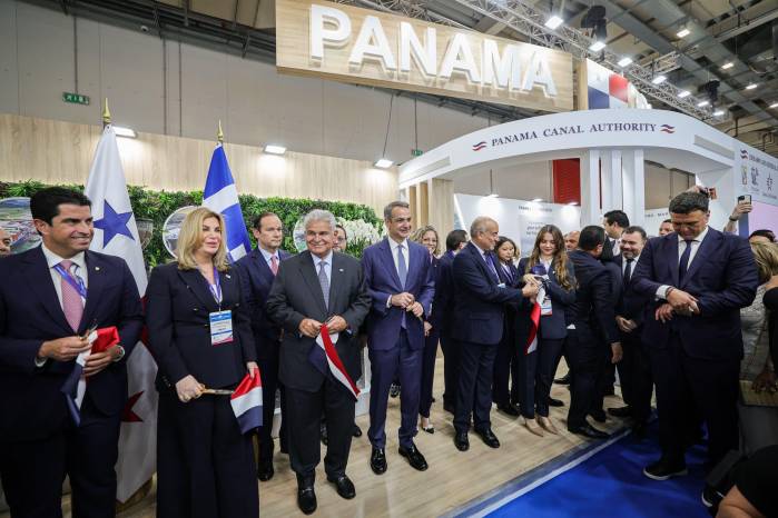 El mandatario panameño sostuvo encuentros con empresarios y autoridades griegas.