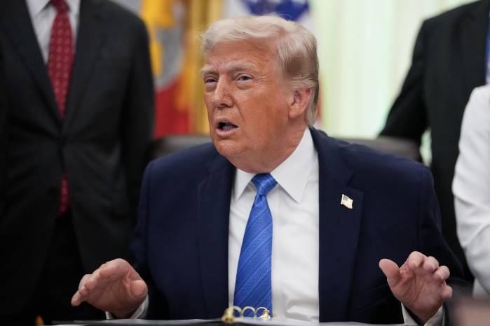 Empresarios turísticos atribuyen parte de la caída de reservas al clima político generado durante el segundo mandato de Donald Trump.