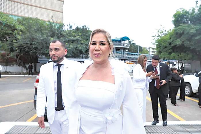 Shirley Castañeda, diputada de Realizando Metas.