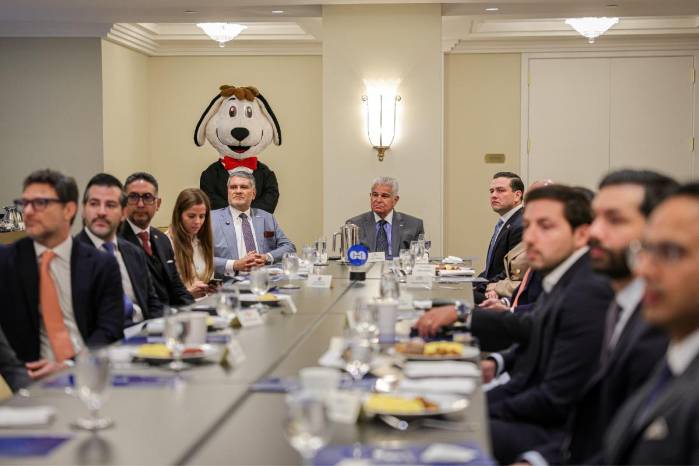 Panamá busca que las entidades corresponsales participen en el financiamiento de infraestructura, emisiones de títulos soberanos y corporativos