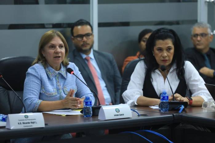 La ministra calcula que al año se destinan 34 millones de dólares para la alimentación en los centros penitenciarios.
