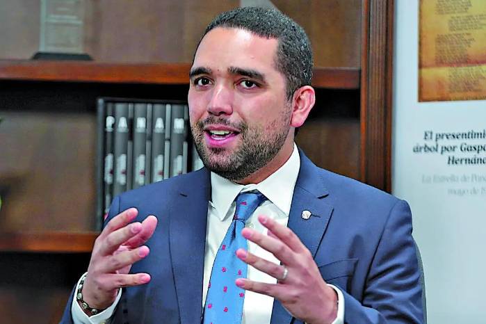 Roberto Zúñiga, líder de la bancada de la coalición Vamos en la Asamblea Nacional.