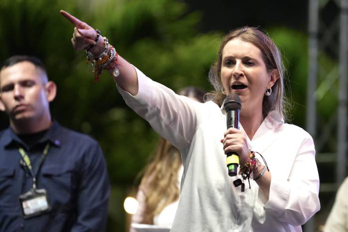 La candidata de la derecha tradicional Paloma Valencia busca consolidarse como la principal representante de ese espacio político.