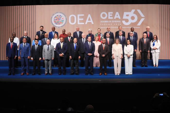 Sesión plenaria de la OEA en Panamá.