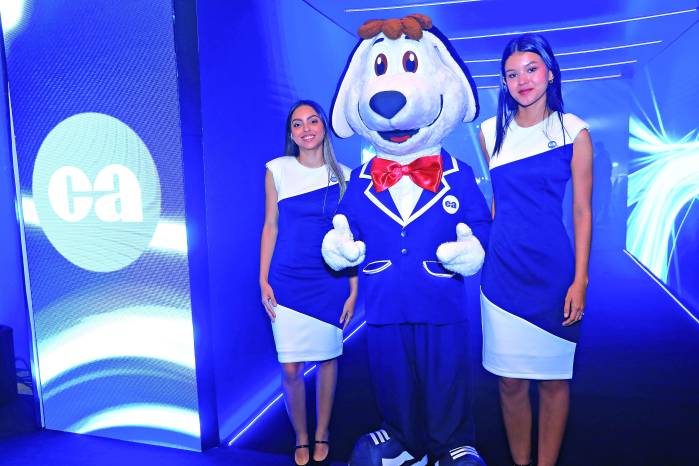 La mascota oficial de la CA, Zambo también se dio cita en este magno evento.