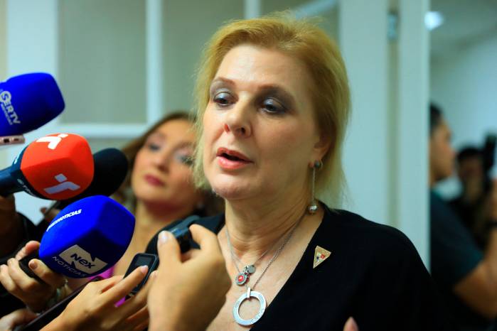 Gremios profesionales aseguran que estudiarán el informe.