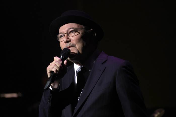 Rubén Blades afirmó que uno de sus mayores remordimientos es no haber dedicado más tiempo a su familia y amigos tras décadas de carrera artística.