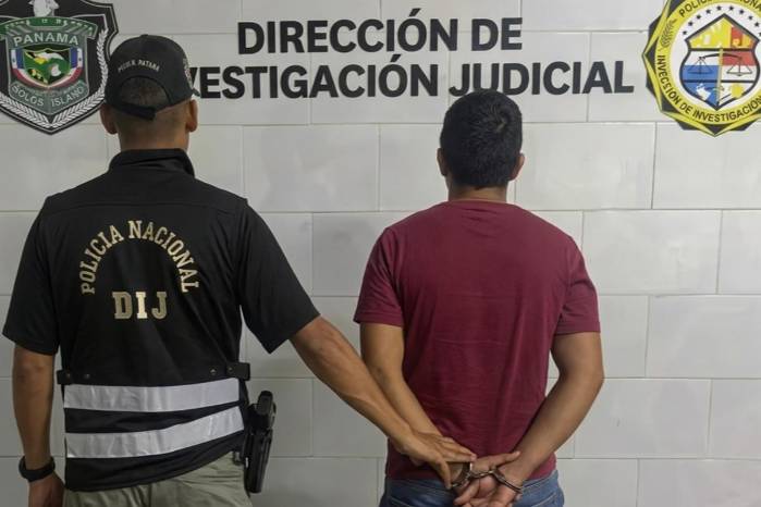 La aprehensión del cuarto sospechoso se suma a la detención de otras tres personas vinculadas al crimen mediante la denominada operación Destello.