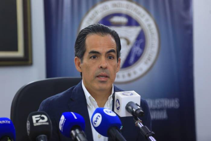 El presidente de la Cámara de Comercio, Industrias y Agricultura de Panamá (CCIAP), Aurelio Barría.
