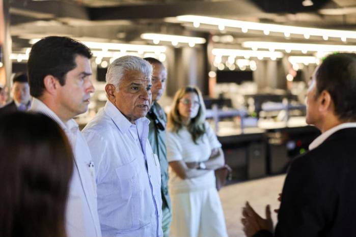 El anuncio se conoce durante la visita de Mulino a Singapur, donde el mandatario también conoció el megapuerto automatizado de Tuas y su modelo logístico.