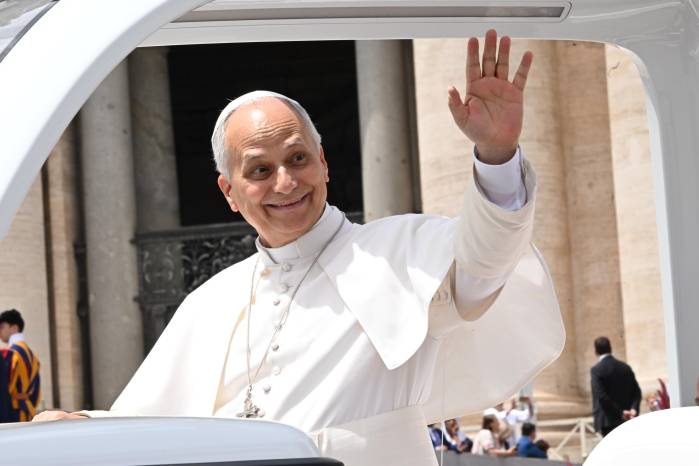 La visita del papa a España incluye actividades en Madrid, Barcelona y las Islas Canarias.