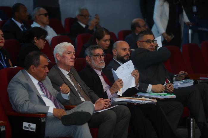 Los magistrados del Tribunal Electoral siguieron desde la Asamblea Nacional el debate del proyecto de reformas al Código Electoral para las elecciones de 2029.