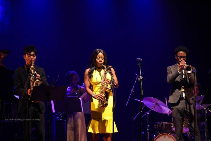 Tia Fuller siempre supo que quería ser saxofonista.