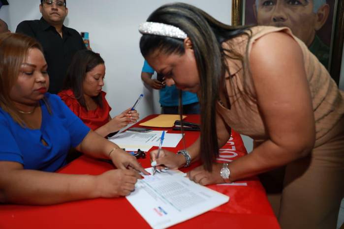 Renovación en el PRD: Balbina Herrera y Pedro Miguel González entre los candidatos