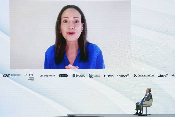 La líder opositora venezolana y Premio Nobel de la Paz María Corina Machado en una reciente intervención por vídeoconferencia en Barcelona (España).