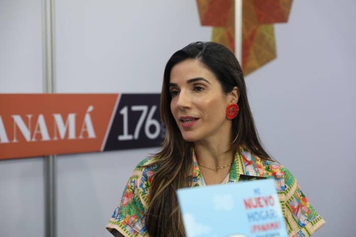 La obra de Tacy di Garcia espera mostrarles a las familias migrantes la belleza natural de Panamá.