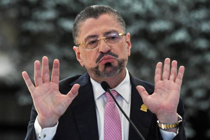 La denuncia se conoce en la antesala de los comicios generales del 1 de febrero.