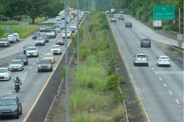 La Autopista Centenario forma parte del proyecto APP que contempla la rehabilitación, mejora y mantenimiento de 42.5 kilómetros de vías durante 30 años.