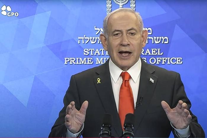 Captura de video de la señal Government Press Office (GPO), de la comparecencia del primer ministro israelí, Benjamín Netanyahu, en la que afirmó este sábado que su Gobierno está a punto de conseguir un gran logro y confió en que en los próximos días se pueda anunciar la liberación de todos los rehenes en manos de Hamás