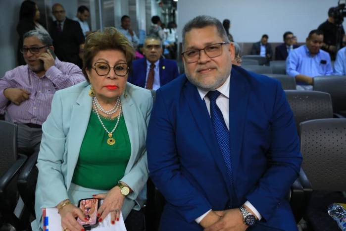 La renovación parcial de la Corte Suprema avanza con el envío al pleno de los nombramientos propuestos por el Ejecutivo.