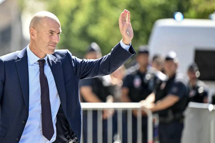 En su carrera no ha sido solo legendario en el campo, también en el banquillo, donde logró el hito histórico de encadenar tres Champions con el Real Madrid, las de 2016, 2017 y 2018.