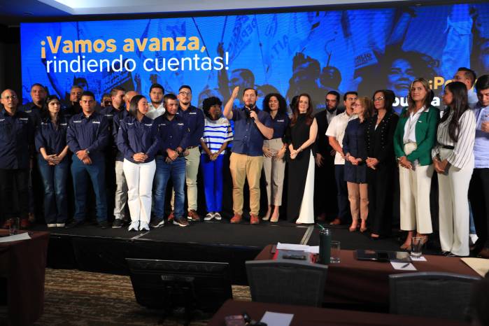 El movimiento Vamos que lideran los exdiputados Juan Diego Vásquez y Gabriel Silva logró sacar 20 diputados, dos alcaldes y 12 representantes en las pasadas elecciones.