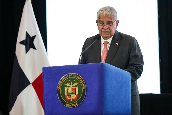 El mandatario expresó su expectativa de que el sistema pueda retomar su funcionamiento con normalidad.
