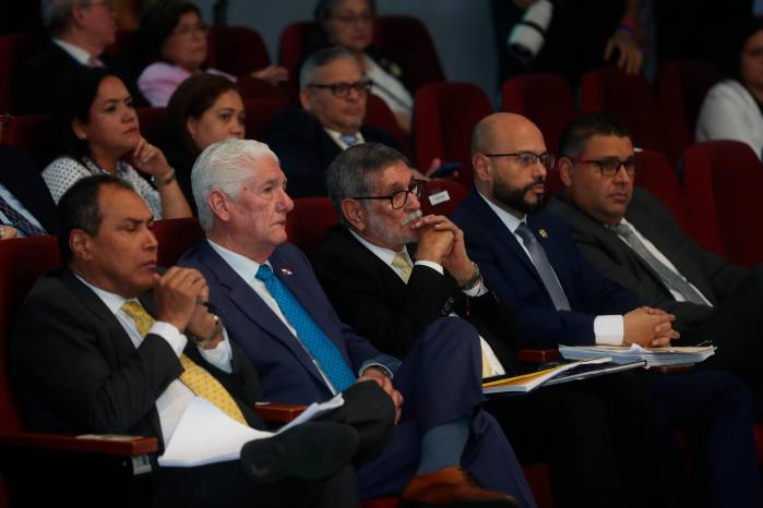 El magistrado Narciso Arellano explicó los objetivos que plantea el Tribunal Electoral con las reformas al sistema electoral.