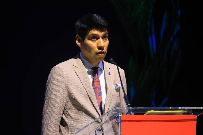John Cetina, ganador del premio de cuento Carátula 2026.