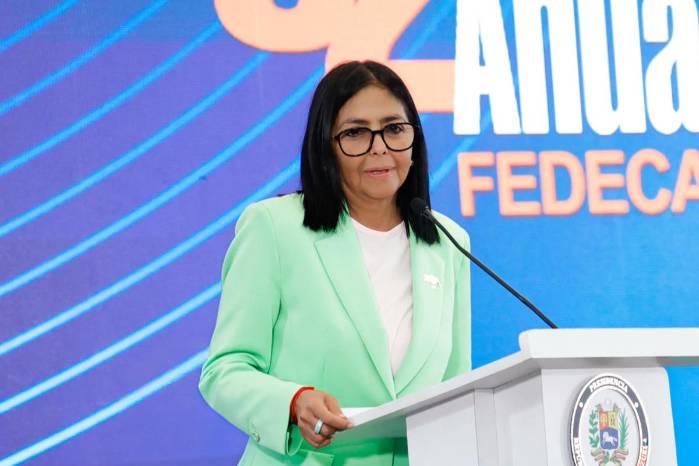 Venezuela adelantará nuevamente las celebraciones navideñas, esta vez por anuncio de Delcy Rodríguez.