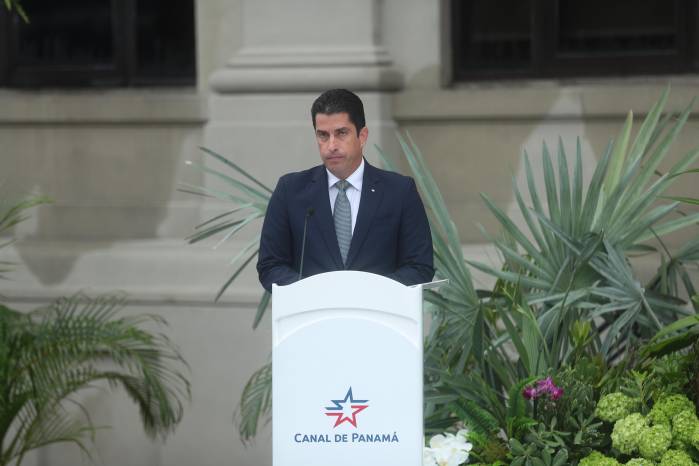 Ministro de Asuntos del Canal, José Ramón de Icaza.