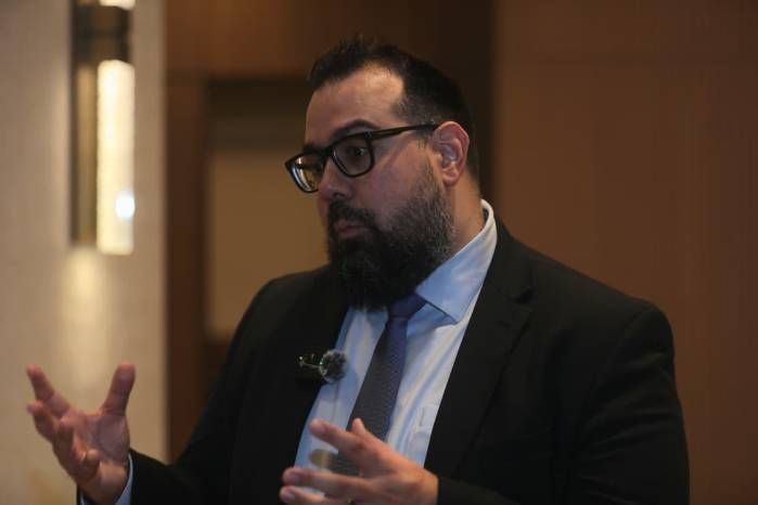 Erick Molino, economista