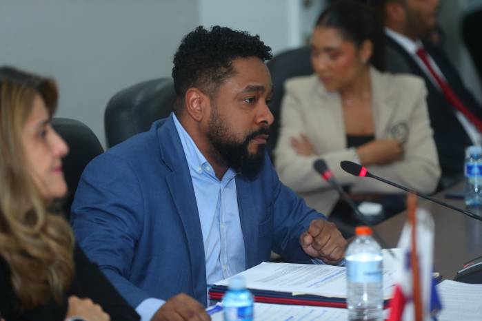 El diputado suplente suplente Kevin Carrillo.