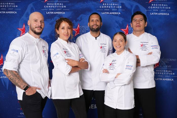 Souza con el resto de sus compañeros de jurado en el concurso de S. Pellegrino Young Chef.